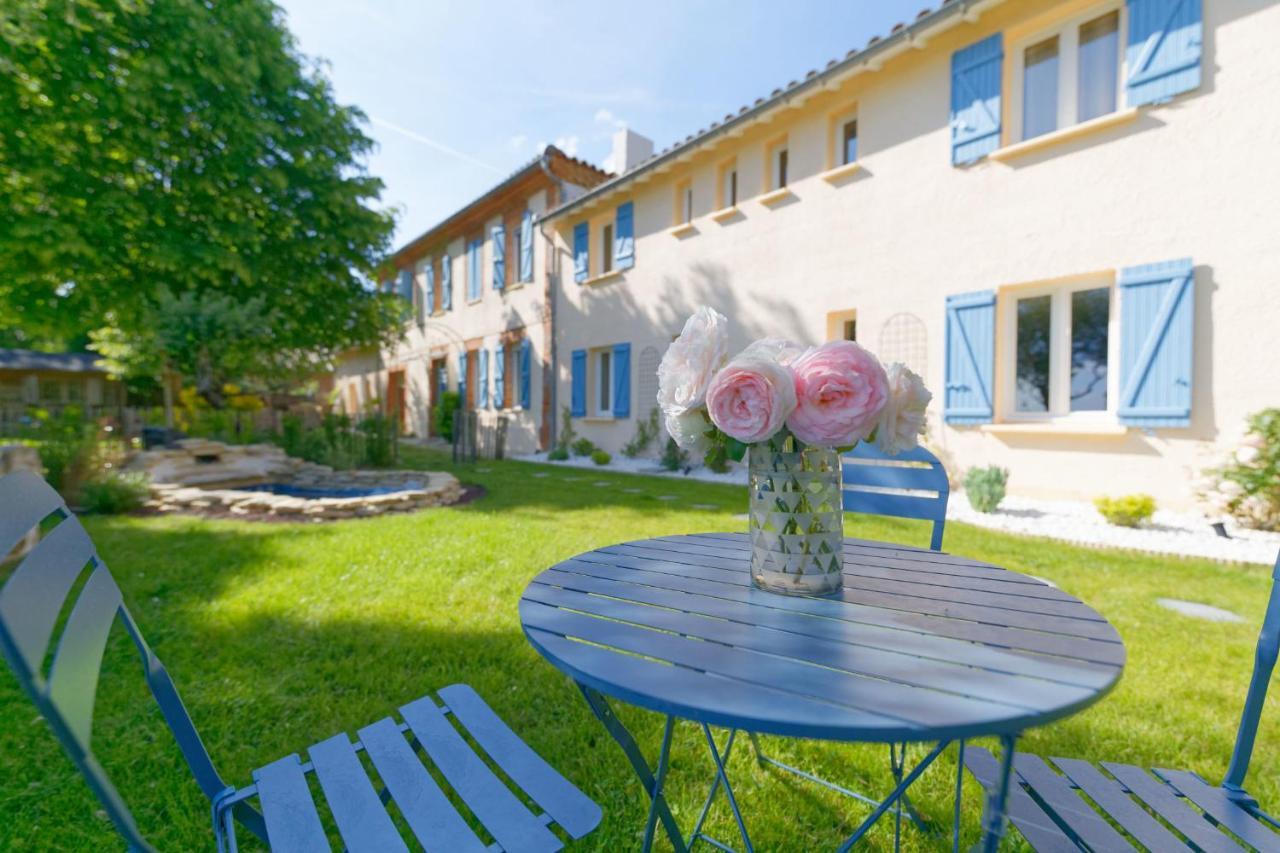 Chambre d'hôtes de charme à la Maison Bleue Savignac-Mona Extérieur photo
